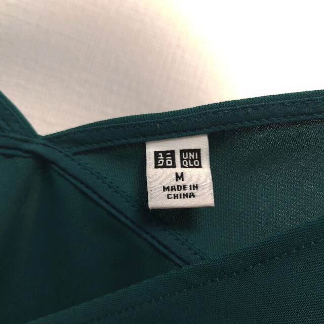 UNIQLO(ユニクロ)のユニクロ　フレンチスリーブ　ブラウス レディースのトップス(シャツ/ブラウス(半袖/袖なし))の商品写真