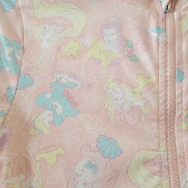 Disney(ディズニー)のディズニープリンセス ラッシュガード キッズ/ベビー/マタニティのキッズ服女の子用(90cm~)(水着)の商品写真