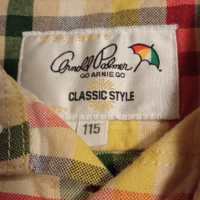 Arnold Palmer(アーノルドパーマー)のアーノルドパーマー　キッズ　シャツ　115 チェック柄 キッズ/ベビー/マタニティのキッズ服男の子用(90cm~)(Tシャツ/カットソー)の商品写真