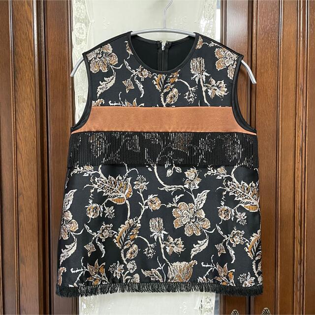 MIDWEST(ミッドウエスト)の専用ebony flower jacquard tops、スカートセット レディースのトップス(シャツ/ブラウス(半袖/袖なし))の商品写真