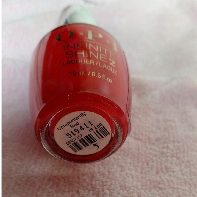 OPI(オーピーアイ)のOPI ネイルラッカー　マニキュア　赤　レッド　インフィニットシャイン　速乾 コスメ/美容のネイル(マニキュア)の商品写真