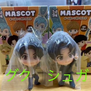 TinyTANボールチェーン付きマスコットSUGA JUNGKOOK(アイドルグッズ)