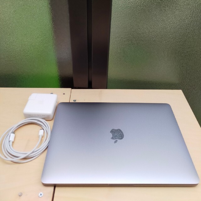 MacBook Pro 13-インチ, 2019, 8G RAM,