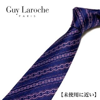 ギラロッシュ(Guy Laroche)の【未使用に近い】Guy Laroche ネクタイ 日本製 パターン柄 パープル(ネクタイ)