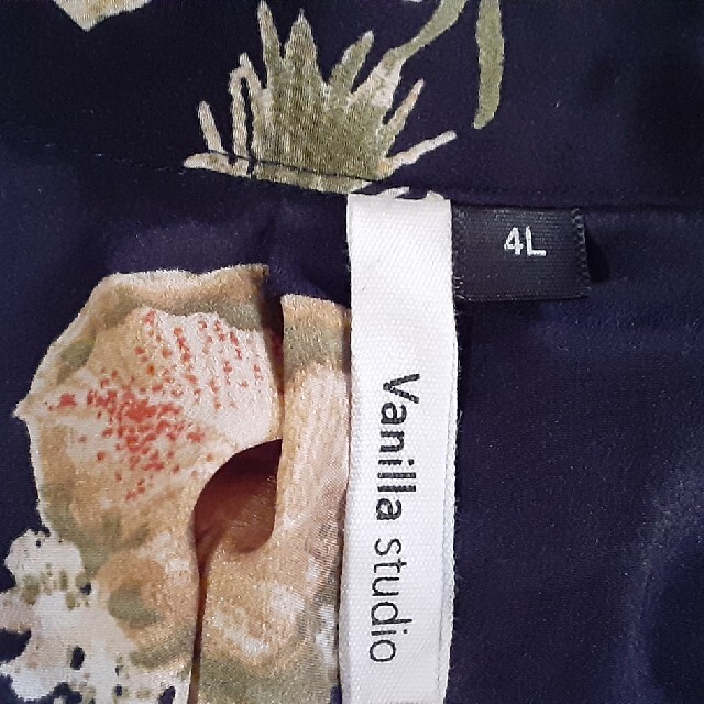 ロロ様専用 レディースのトップス(シャツ/ブラウス(半袖/袖なし))の商品写真