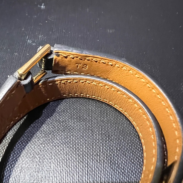 Hermes(エルメス)のHERMES エルメス ブレスレット 黒金 メンズのアクセサリー(ブレスレット)の商品写真