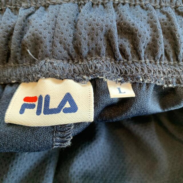 FILA(フィラ)のメンズ　ハーフパンツFILA フィラ 短パン　Lサイズ紺色 メンズのパンツ(ショートパンツ)の商品写真