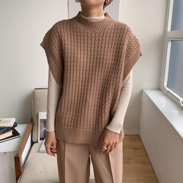 TODAYFUL(トゥデイフル)の【nokcha】waffle knit vest/brown レディースのトップス(ニット/セーター)の商品写真