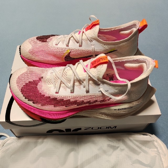 NIKE(ナイキ)のアルファフライネクスト％ スポーツ/アウトドアのランニング(シューズ)の商品写真