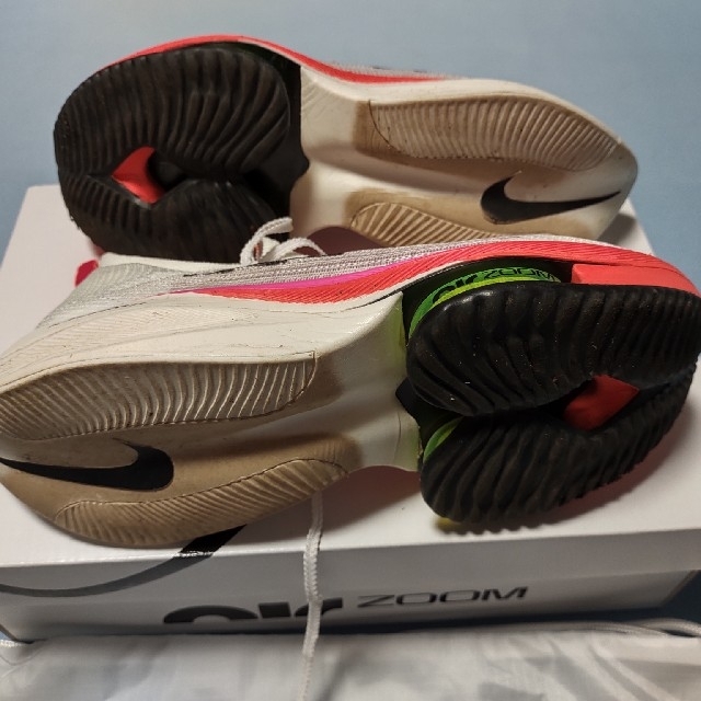 NIKE(ナイキ)のアルファフライネクスト％ スポーツ/アウトドアのランニング(シューズ)の商品写真