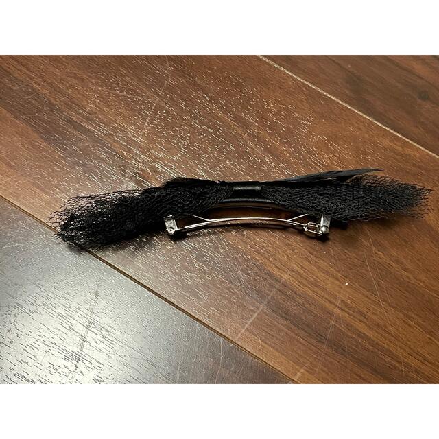 RED VALENTINO(レッドヴァレンティノ)の極美品❗️ レッドバレンチノ　red valentino バレッタ　レース レディースのヘアアクセサリー(バレッタ/ヘアクリップ)の商品写真