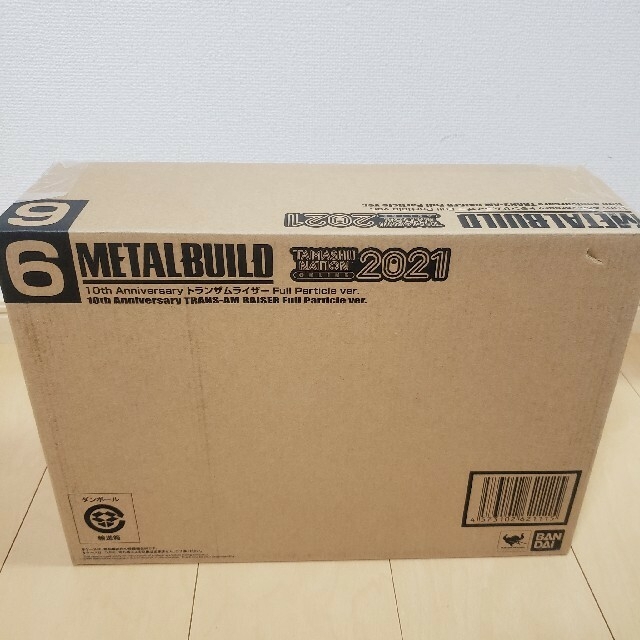 BANDAI(バンダイ)のMETAL BUILD 10th Anniversary トランザムライザー F エンタメ/ホビーのおもちゃ/ぬいぐるみ(模型/プラモデル)の商品写真