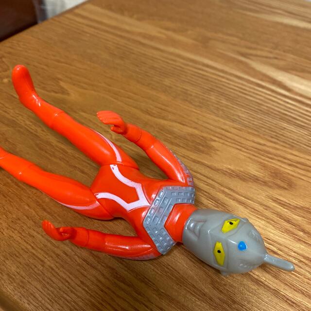 ウルトラセブン 当時物ソフビ ブルマァク製 昭和レトロ ミドル ウルトラセブン 当時物ソフビ ブルマァク製 昭和レトロ ミドル