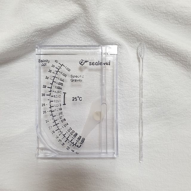 水槽 ハイドロメーター 塩分濃度計 海水魚 比重計 アウトレット品 その他のペット用品(アクアリウム)の商品写真