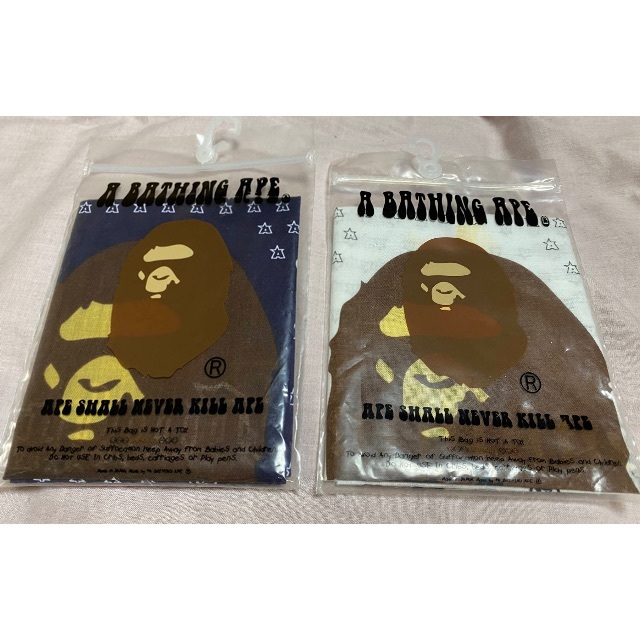 A BATHING APE(アベイシングエイプ)の未使用品　A BATHING APE/BAPE STAバンダナ 2枚セット メンズのファッション小物(バンダナ/スカーフ)の商品写真