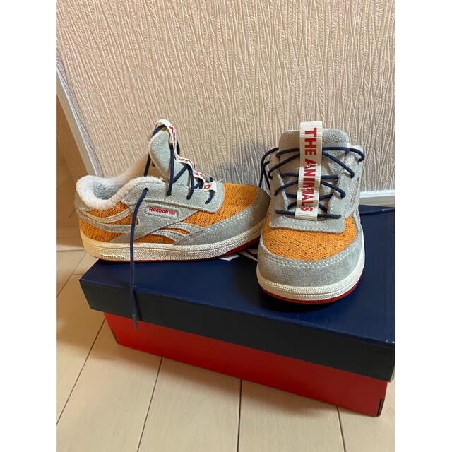 Reebok(リーボック)のReebok×TAO 16㎝相当　【お値下げ！ キッズ/ベビー/マタニティのキッズ靴/シューズ(15cm~)(スニーカー)の商品写真