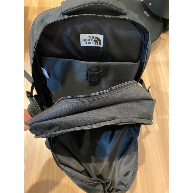 THE NORTH FACE(ザノースフェイス)のノースフェイス リュック ブラック 大容量 匿名配送 メンズのバッグ(バッグパック/リュック)の商品写真