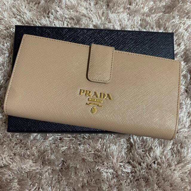 レディースPRADA 長財布〔値段交渉可能〕