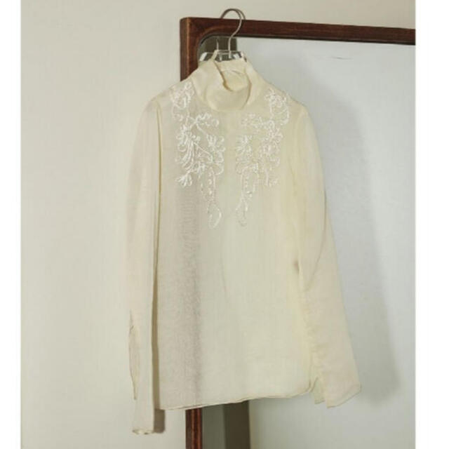Todayful Sheer Embroidery Blouse アイボリー 白