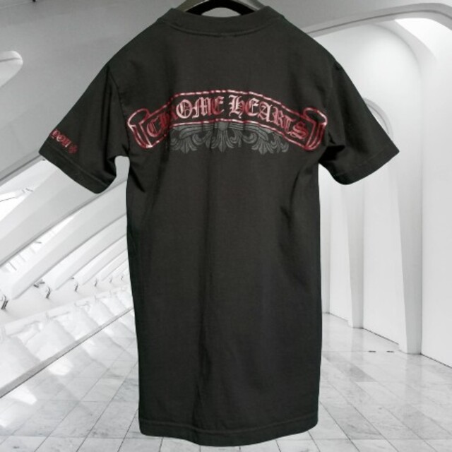 CHROME HEARTS　tシャツ　赤ロゴ