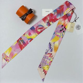 Hermes - 【2022新作】エルメス ツイリー マーブルシルク 京都