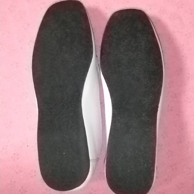 ゆい様専用☆革靴 白ローファー 22.5cm レディースの靴/シューズ(ローファー/革靴)の商品写真