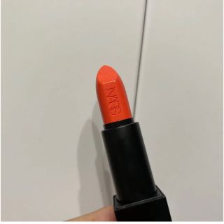 ナーズ(NARS)のNARS オーデイシャスリップスティック 2856(口紅)