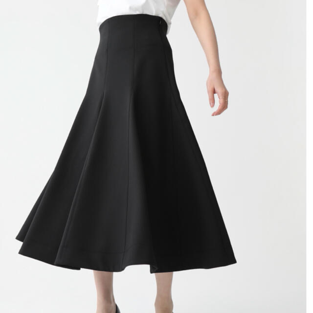 Drawer(ドゥロワー)の専用　SHE Tokyo Sienna レディースのスカート(ロングスカート)の商品写真
