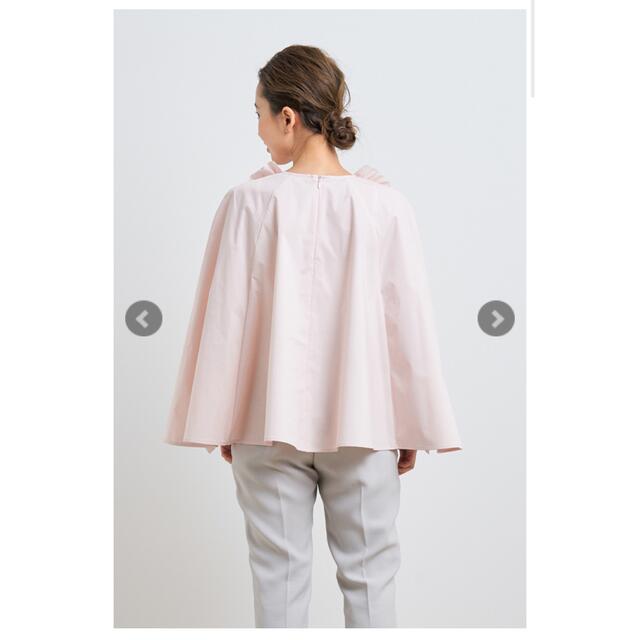 ケープフリルブラウス  36 ピンク レディースのトップス(シャツ/ブラウス(半袖/袖なし))の商品写真