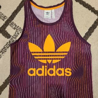 adidasタンクトップ(タンクトップ)