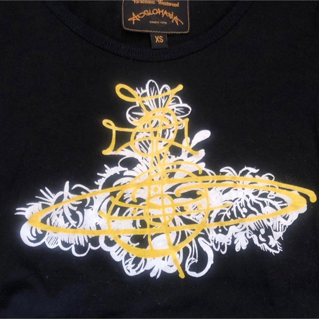 Vivienne Westwood(ヴィヴィアンウエストウッド)の【美品】Vivienne Westwood プリントTシャツ　ブラック　黒 レディースのトップス(Tシャツ(半袖/袖なし))の商品写真