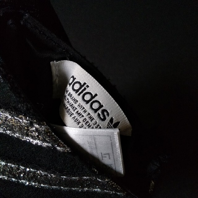 adidas(アディダス)の【公式商品】アディダス adidas  ポーチ   アクセサリー バッグ 中古品 レディースのバッグ(ハンドバッグ)の商品写真