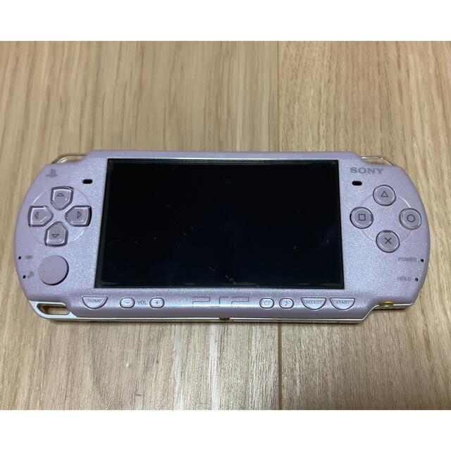 PSP-2000 PSP-3000 PSP 2台セット エンタメ/ホビーのゲームソフト/ゲーム機本体(携帯用ゲーム機本体)の商品写真