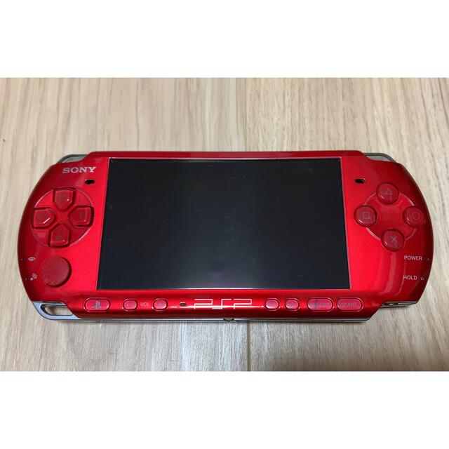 PSP-2000 PSP-3000 PSP 2台セット エンタメ/ホビーのゲームソフト/ゲーム機本体(携帯用ゲーム機本体)の商品写真