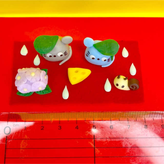 ハンドメイド　ネズミくんの梅雨飾り　置物