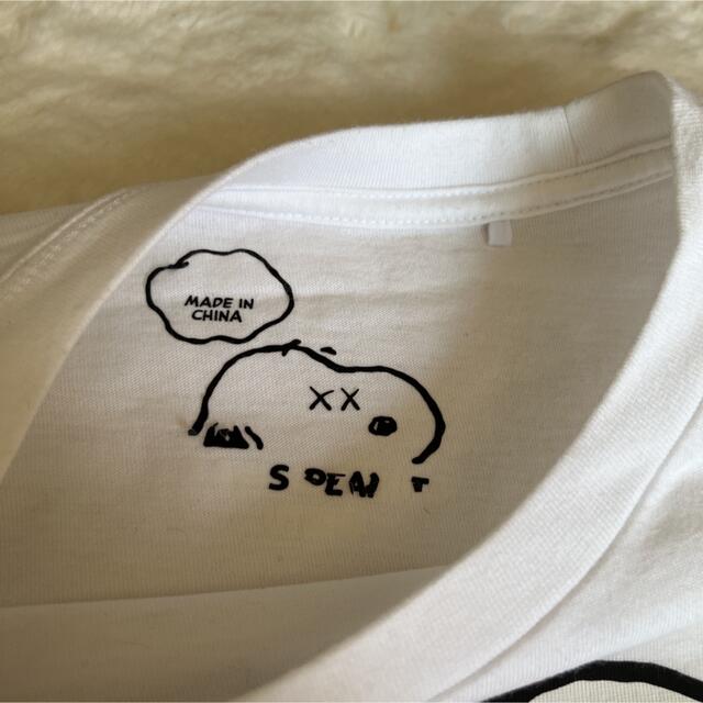 UNIQLO(ユニクロ)のUNIQLO KAWS×PEANUTS Tシャツ スヌーピー メンズのトップス(Tシャツ/カットソー(半袖/袖なし))の商品写真