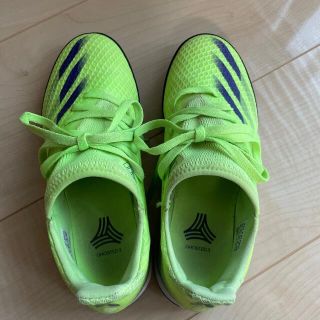 アディダス(adidas)のadidas  ジュニアサッカートレーニングシューズ 21cm(シューズ)