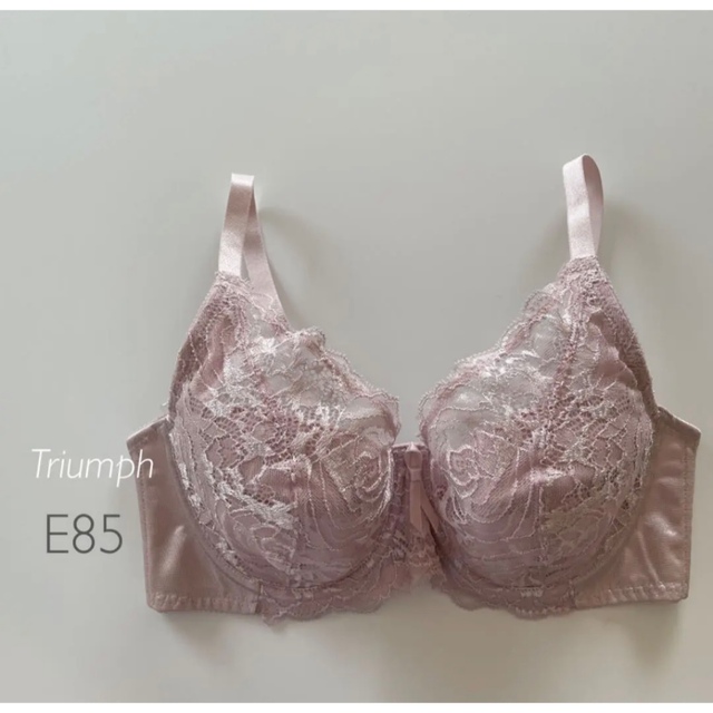 Triumph(トリンプ)のトリンプ  フルカップブラ　E85 pink ブラジャー　インナー　大きいサイズ レディースの下着/アンダーウェア(ブラ)の商品写真