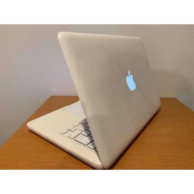 Apple(アップル)の本日限 A345MacBook13白 SSD Office365 Win11付 スマホ/家電/カメラのPC/タブレット(ノートPC)の商品写真