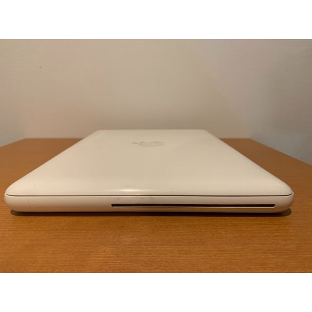 Apple(アップル)の本日限 A345MacBook13白 SSD Office365 Win11付 スマホ/家電/カメラのPC/タブレット(ノートPC)の商品写真