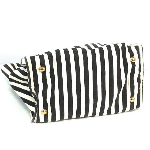 Marni(マルニ)のマルニ ハンドバッグ - 白×ネイビー レディースのバッグ(ハンドバッグ)の商品写真
