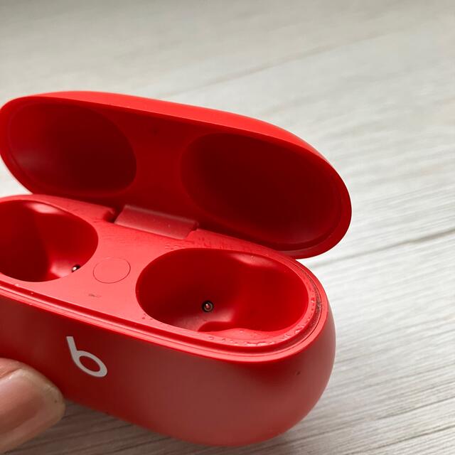 美品★Beats Studio Buds レッド 充電ケースのみ 3