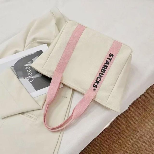 スタバ　台湾限定 エコバッグ　トートバッグ　キャンパスバッグ　ピンク　桜 レディースのバッグ(トートバッグ)の商品写真