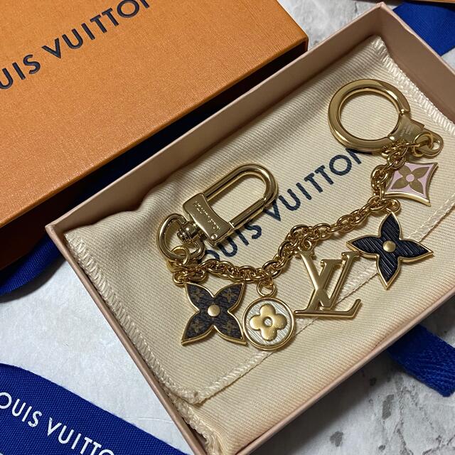 LOUIS VUITTON キーホルダー