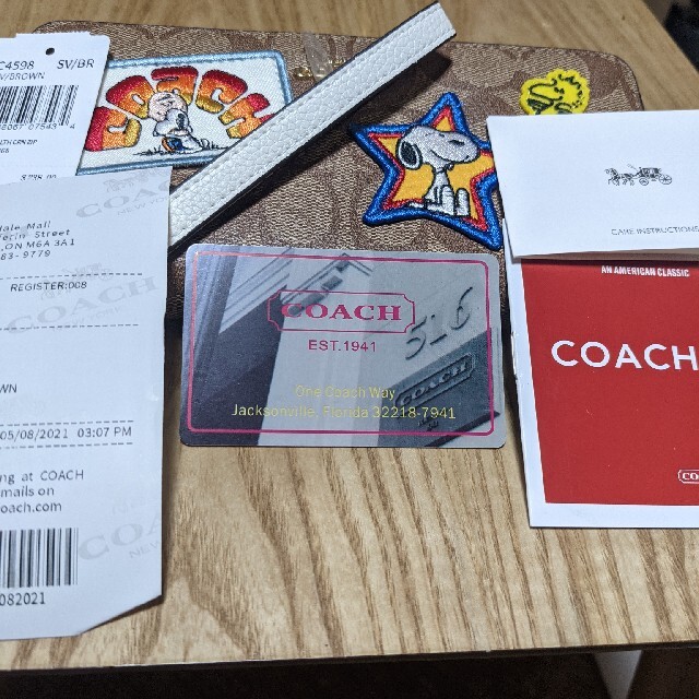 COACH  長財布　シグネチャー　スヌーピー　２