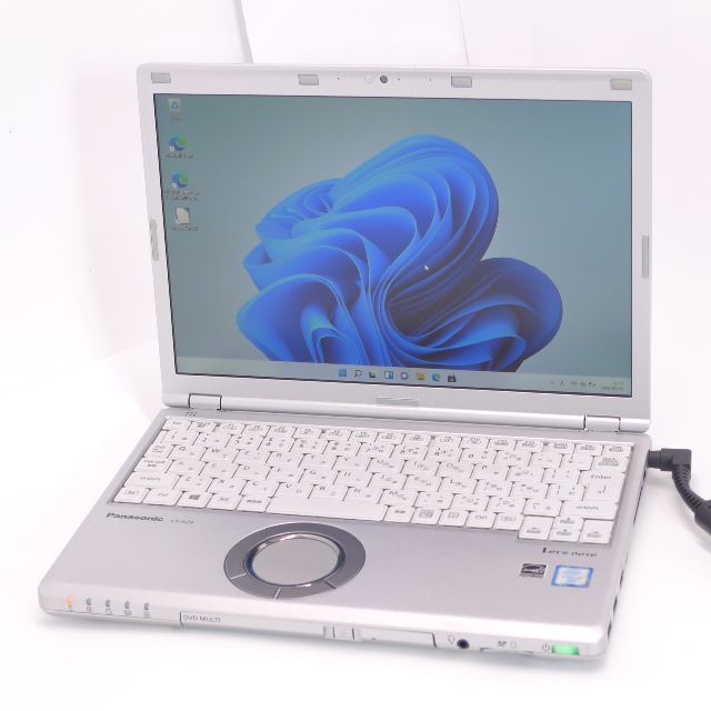 Win11 SSD SZ5QDQQP 8GB RW 無線 Bluetooth