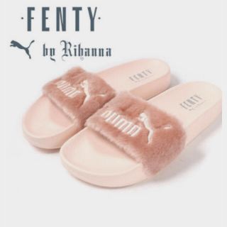 プーマ(PUMA)のRihanna×PUMA            【箱無送料期間限定値下】(サンダル)