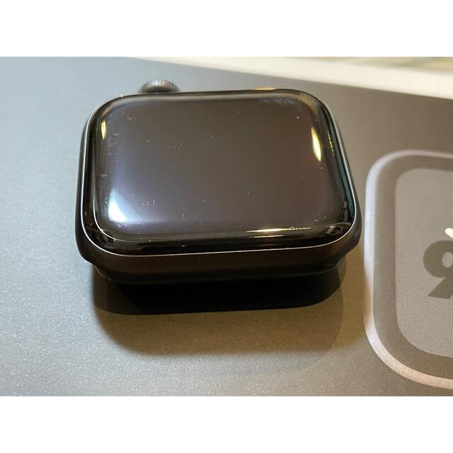 Apple Watch(アップルウォッチ)のNIKE Apple Watch Series4 GPS+Cellular 中古 メンズの時計(腕時計(デジタル))の商品写真