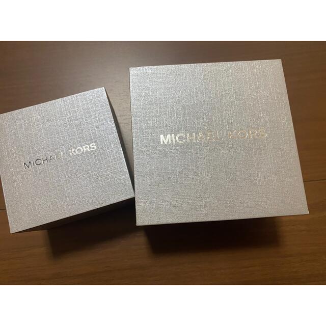 Michael Kors(マイケルコース)のMICHEAL KORS 空箱 インテリア/住まい/日用品のオフィス用品(ラッピング/包装)の商品写真