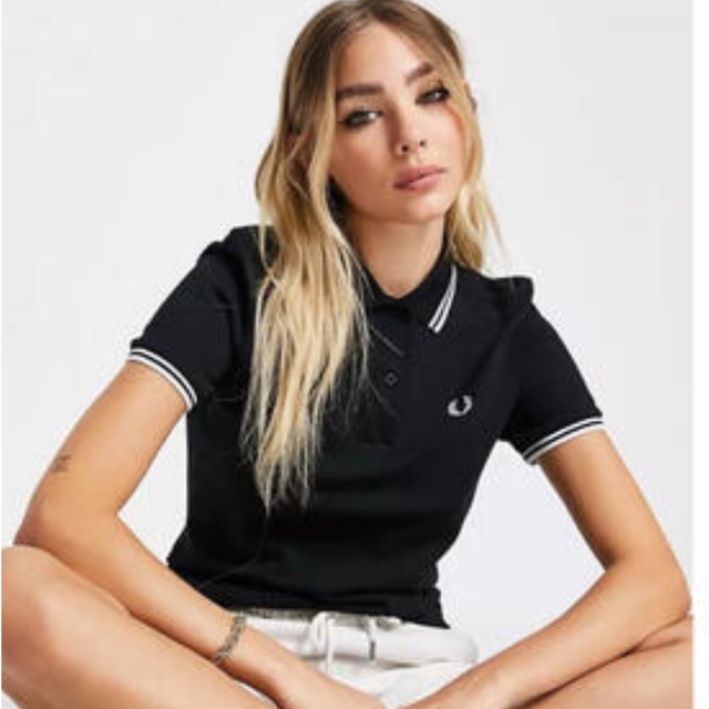 FRED PERRY(フレッドペリー)のフレッドペリー　ポロシャツ　S レディースのトップス(ポロシャツ)の商品写真